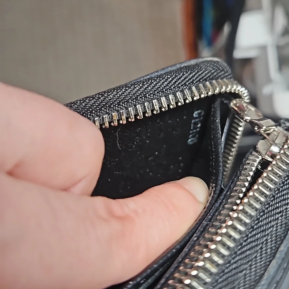 Louis Vuitton black epi zippy organizer wallet - Picture 10 of 12